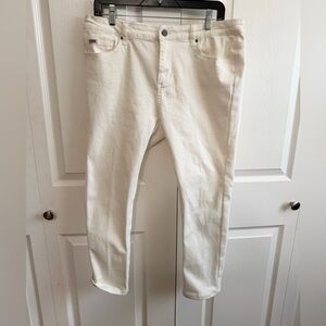 Guess Women's Cream Ankle Skinny Jeans